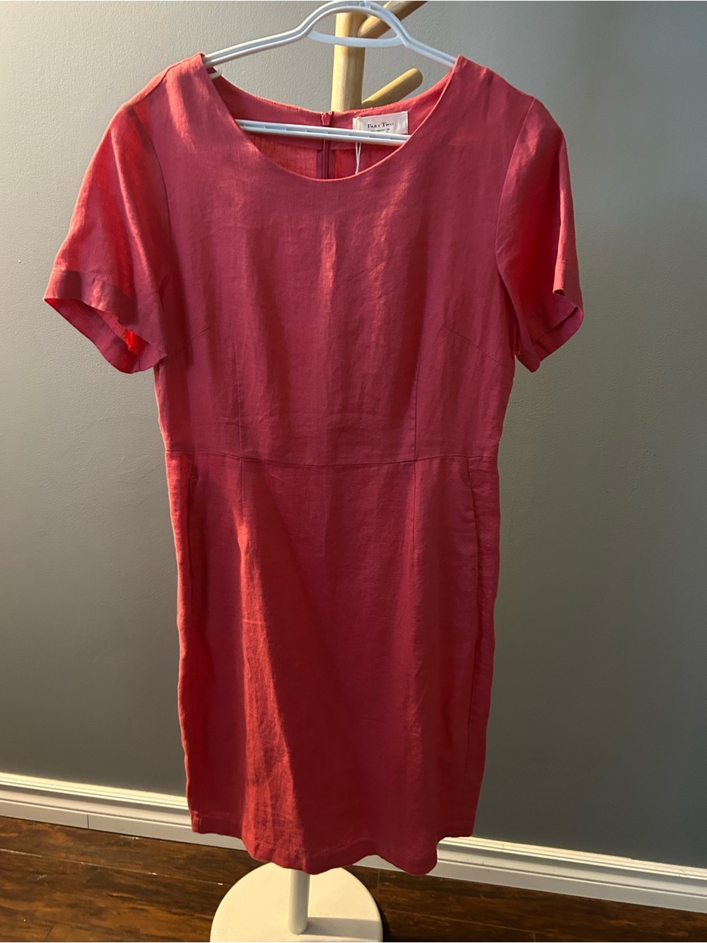 Classic Short-Sleeve Cotton Blend Dress in Coral